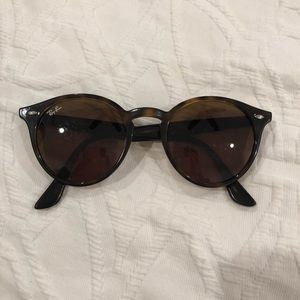 🕶 RayBan Highstreet Sunglasses